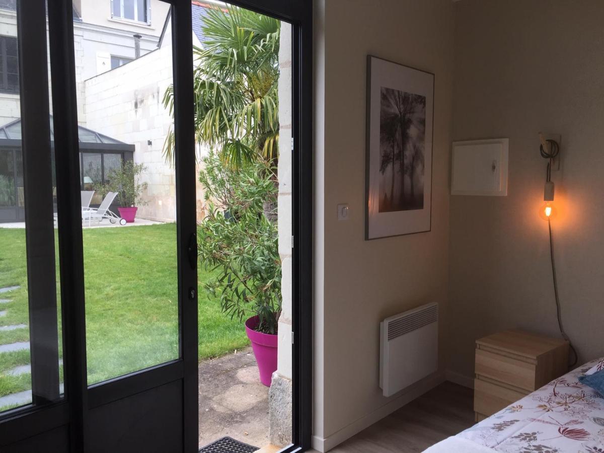 Chambre Dans Dependance Maison De Ville + Abri Velos Saumur Zewnętrze zdjęcie