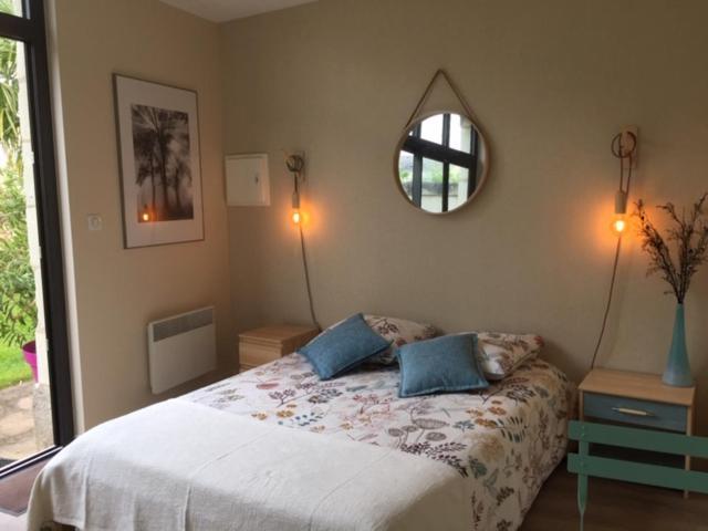 Chambre Dans Dependance Maison De Ville + Abri Velos Saumur Zewnętrze zdjęcie