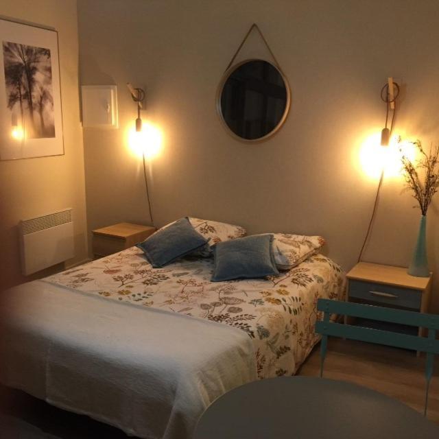 Chambre Dans Dependance Maison De Ville + Abri Velos Saumur Zewnętrze zdjęcie